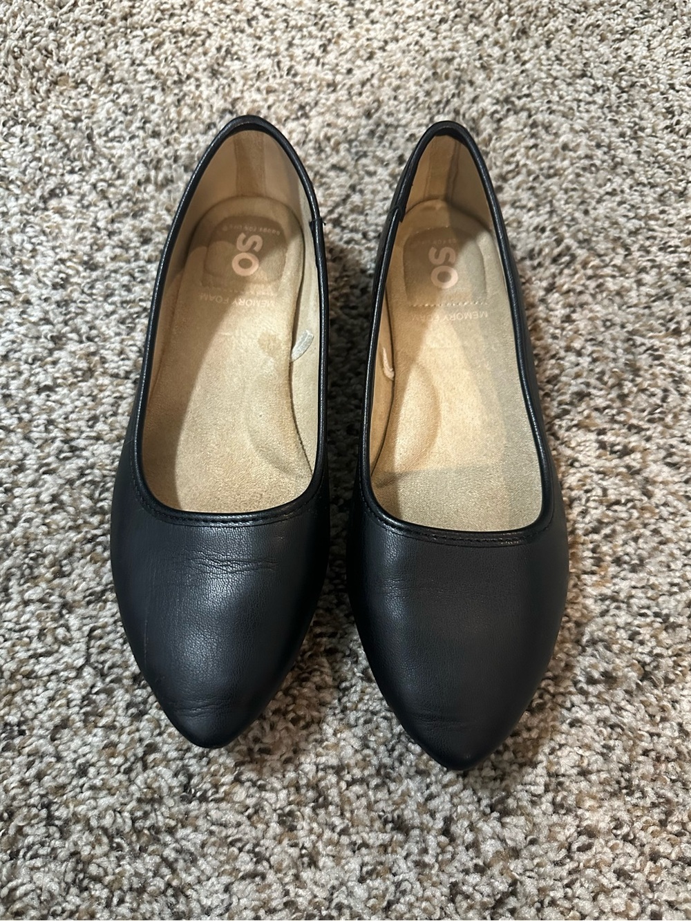 Kohl's Black Pointed-Toe Ballet Flats